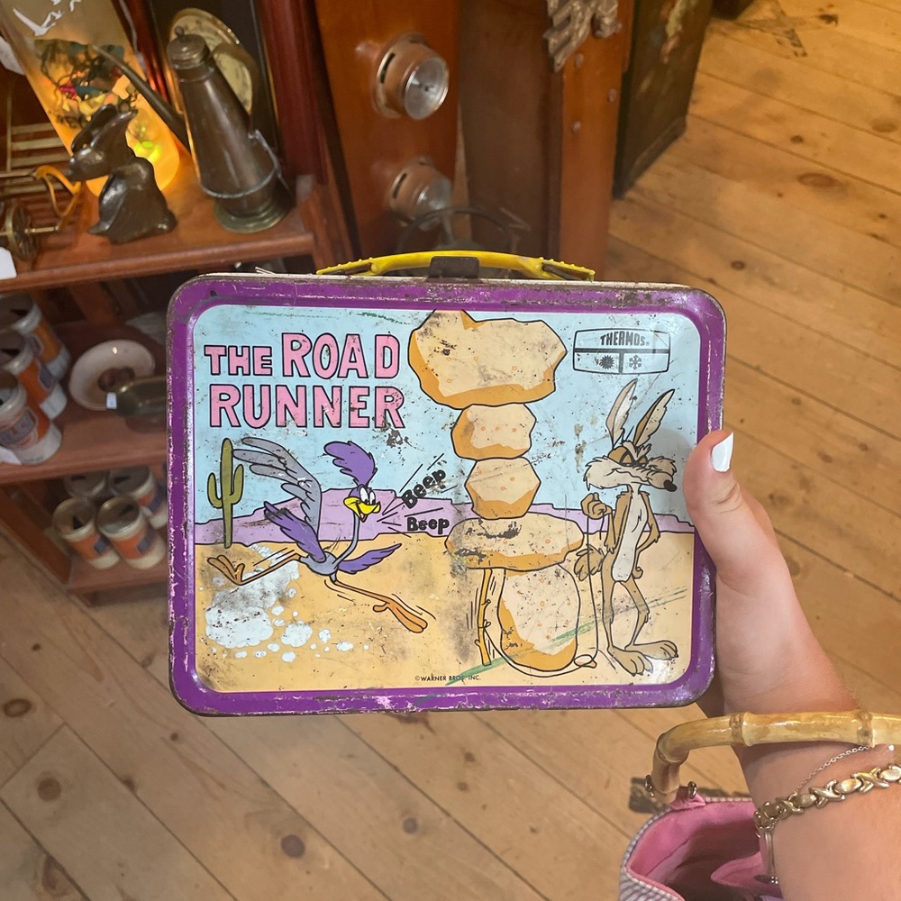 Road runner lunch box